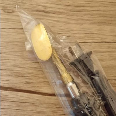 اتو چرم سره برنجی 60w جهت رفع چین و چروک چرم و همچنین چسباندن مارک