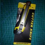 کاتر دسته پلاستیکی JIANZHONG