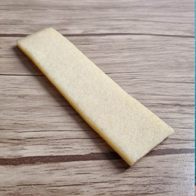 کرپ جهت پاک کردن چسب اضافی از روی چرم