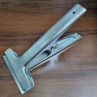 گیره کارخیاطی طول دهانه کارگیر 11cmوطول کلی 21cm فنر بلند