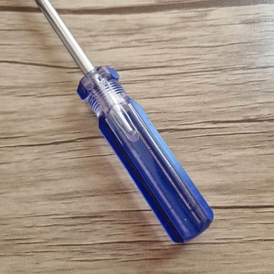 پیچ گوشتی دوسو6*300 سره مغناطیسی ساخته شده از CHROM-VANADIUM