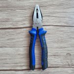 انبر دست 8 اینچ سیموند Simond دسته عایق لاستیکی خوش دست و باکیفیت