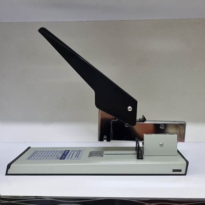 دستگاه منگنه کی دبلیو تریو مدل KW-Trio 050LA