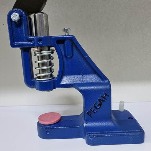 دستگاه پرس دکمه و منگنه مینی پگاه